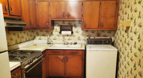 1950 Grange Dr, Atlanta GA  30315-6959 exterior