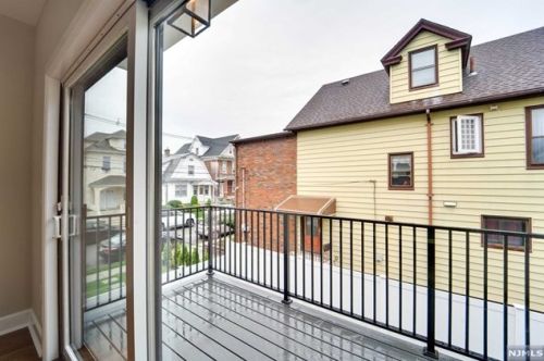 67 Fulton Ave, Fairview NJ  07022-2104 exterior