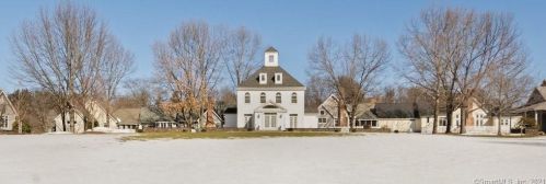 23 Last Leaf Cir, Windsor CT  06095-4733 exterior