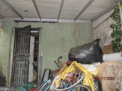 2419 Carlisle St, Philadelphia PA 19132-4018 exterior