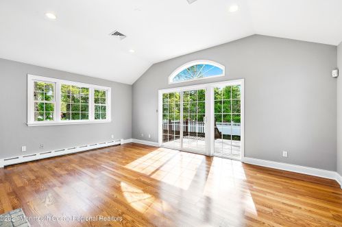 2278 Burroughs Ave, Northfield NJ 08225-1063 exterior