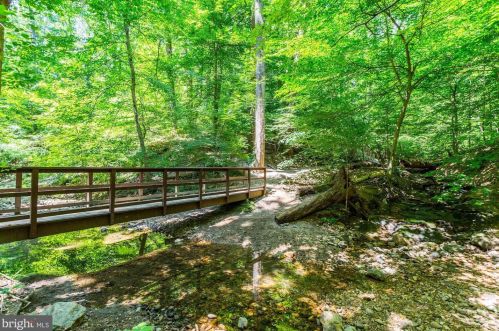 2801 New Mexico Ave, Washington DC  20007-3921 exterior