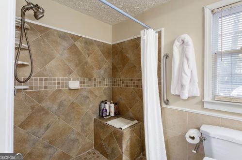 719 Hamilton Ave, Atlanta GA 30344-4144 exterior