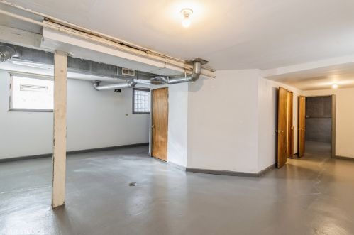 6640 Marshfield Ave, Chicago IL 60636-3302 exterior