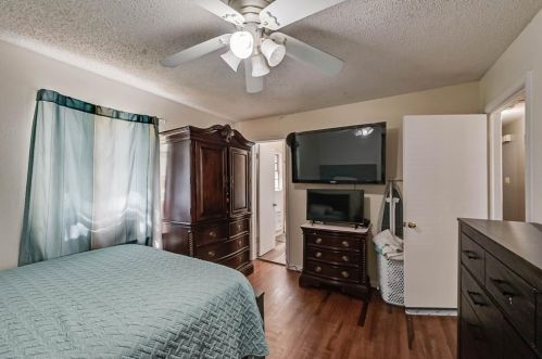 1614 4th St, Irving TX 75060-3111 exterior