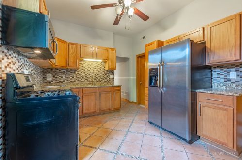 2522 Lexington St, Chicago IL 60624-3646 exterior