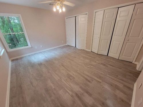 9015 Carroll Manor Dr, Atlanta GA  30350-2010 exterior