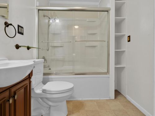 7661 Rannells Ave, Saint Louis MO 63143-1909 exterior