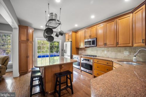 60 Victoria Sq, Media PA 19063-4044 exterior