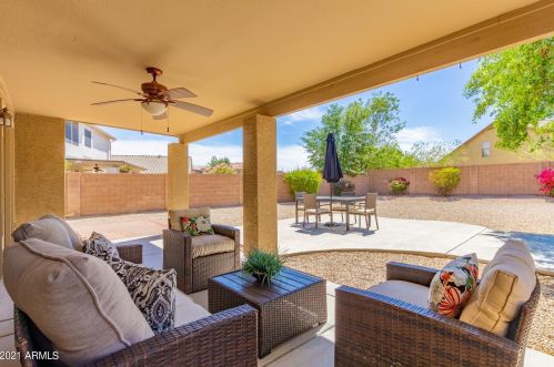 20910 37th Pl, Phoenix AZ  85050-4863 exterior