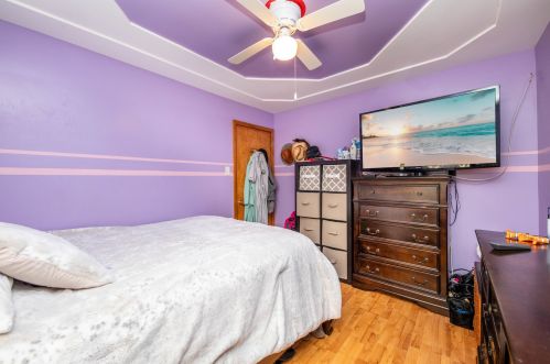 6742 Komensky Ave, Chicago IL 60629-4112 exterior