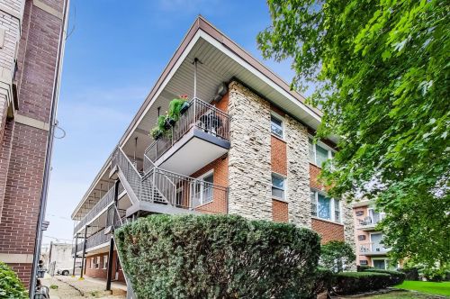 4229 Keystone Ave, Chicago, IL 60641-2305