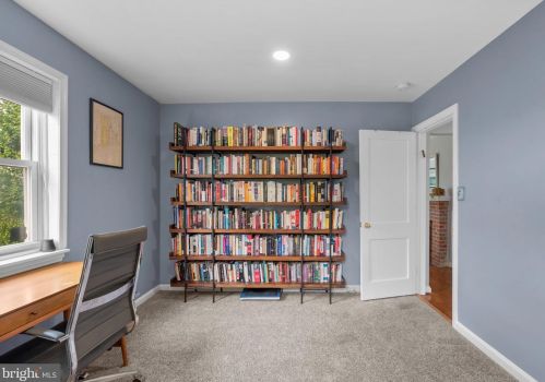 2419 Dennis Ave, Silver Spring MD 20901-2162 exterior