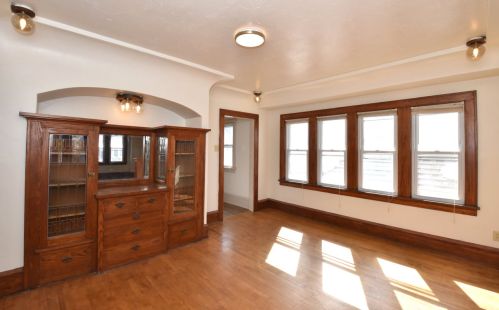 1734 65, Milwaukee WI 53213-4021 exterior