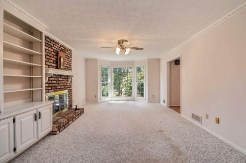 4092 Gladney Dr, Atlanta GA 30340-4720 exterior