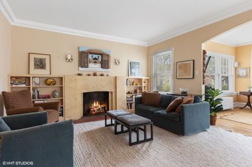 6738 Ashland Ave, Chicago IL 60643-5012 exterior