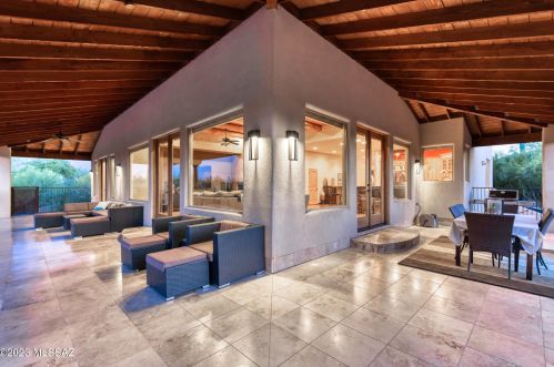 4421 Pontatoc Rd, Tucson AZ 85718-6750 exterior