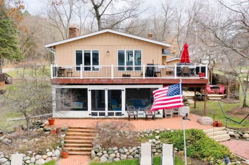 790 Eagle Lk Dr, Kalamazoo MI 49009-9612 exterior