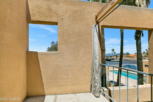 3800 2nd St, Tucson AZ  85716-4326 exterior