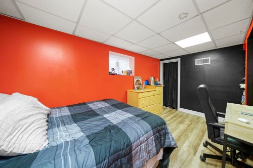 11154 Whipple St, Chicago IL 60655-2328 exterior