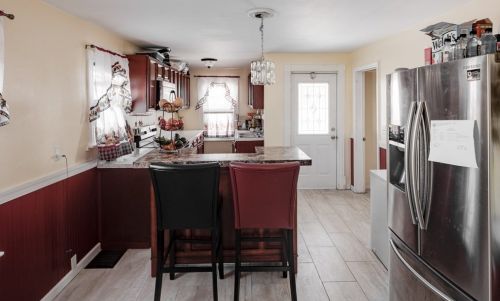 123 Savoy Ave, Springfield MA 01104-2072 exterior