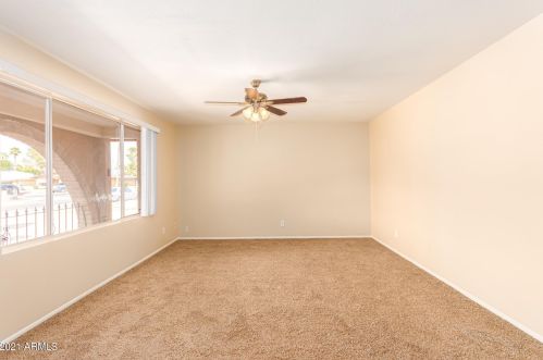 9447 41 Dr, Phoenix AZ 85053-5360 exterior