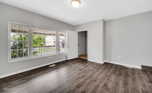 6521 Rhodes Ave, Chicago IL  60637-3314 exterior