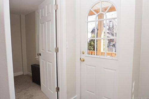 47 Prospect St, Torrington CT 06790-6328 exterior