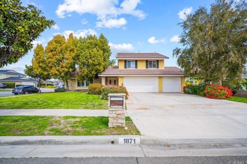 1871 Bryan Ave, Tustin CA 92780-4703 exterior