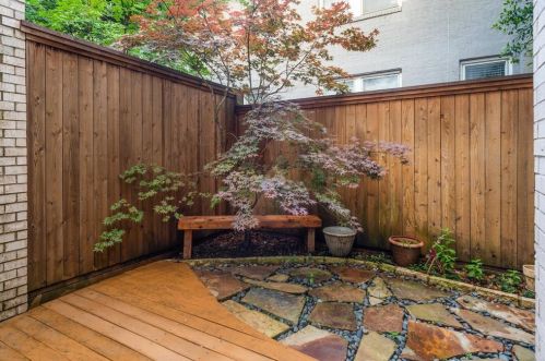 3925 Gilbert Ave, Dallas TX  75219-3805 exterior