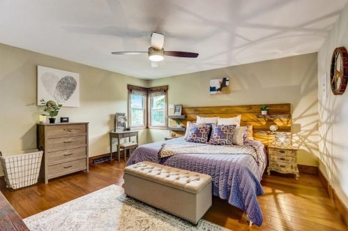 9916 Grantosa Dr, Milwaukee WI  53222-1411 exterior