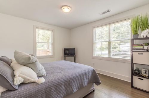 1266 Almont Dr, Atlanta GA  30310-3771 exterior