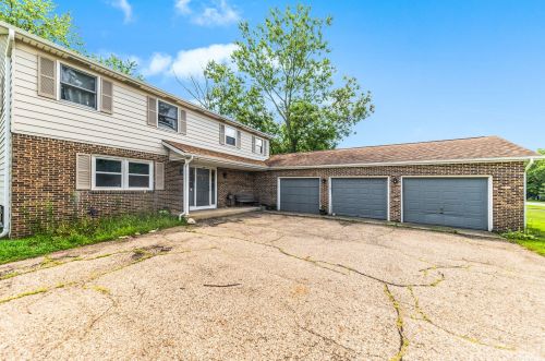 7581 12 St, Kalamazoo MI 49024-3892 exterior