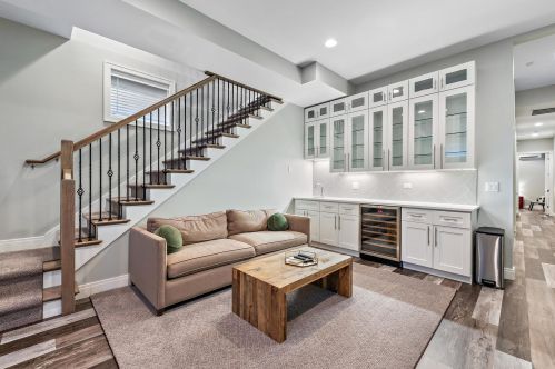 4952 Champlain Ave, Chicago IL 60615-2509 exterior