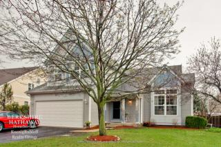 304 Fairfax Ln, Volo, IL 60030-3702