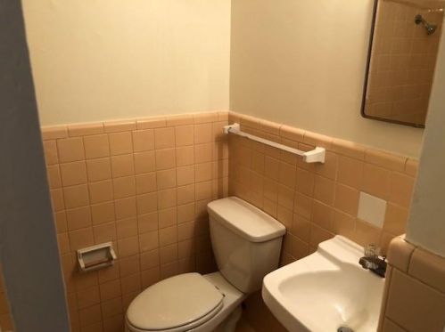 1212 13th St, Austin TX  78702-1124 exterior