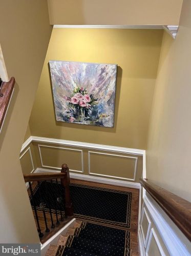 18 Alexander St, Alexandria VA  22314-3869 exterior