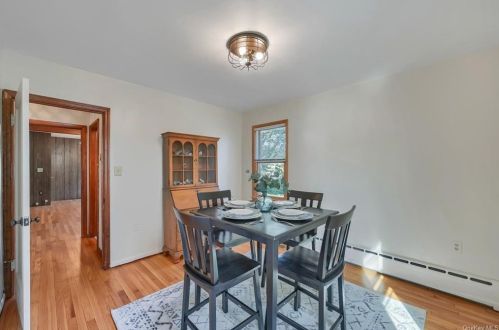 11 Marple Rd, Poughkeepsie NY 12603-1342 exterior