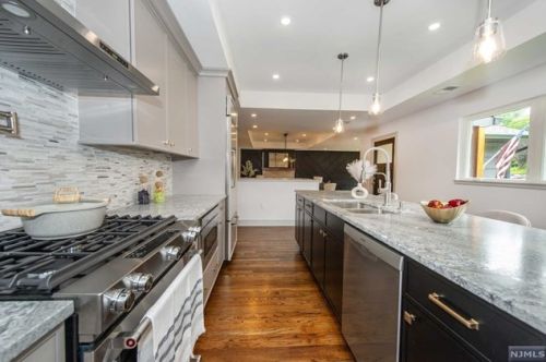 415 Upper Mountain Ave, Montclair NJ  07043-1413 exterior