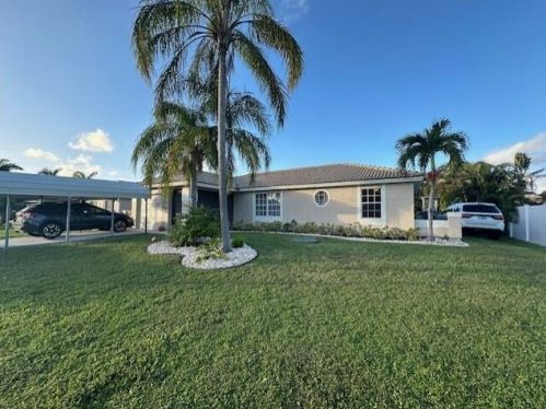 1333 Appamattox Ter, Fort Pierce FL  34952-7102 exterior