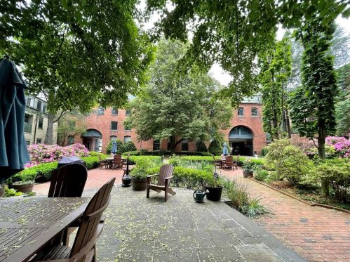 555 Main St, Providence RI  02904-5722 exterior