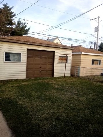 10335 Avenue, Chicago IL  60617-5935 exterior