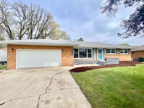 5429 Dexter Dr, Gary IN  46410-1744 exterior