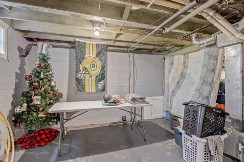 514 64, Milwaukee WI 53213-4050 exterior