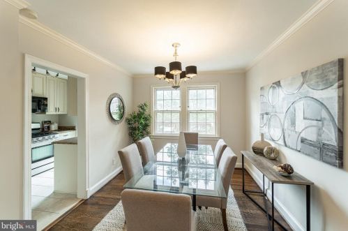 205 Commonwealth Ave, Alexandria VA 22305-2829 exterior