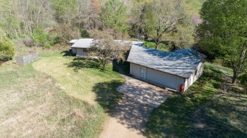 6450 2 St, Kalamazoo MI 49007-4909 exterior