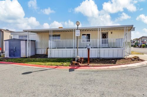 115 A St, Concord, CA 94520-5305