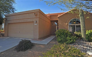 1126 Avenida Los Reyes, Tucson AZ  85748-7722 exterior