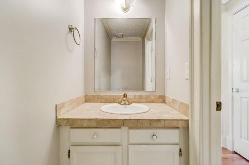 2701 Old Coach Rd, Duluth GA 30096-2771 exterior