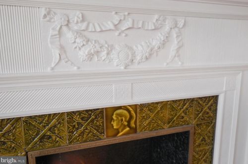 2010 Hillyer Pl, Washington DC 20009-1006 exterior